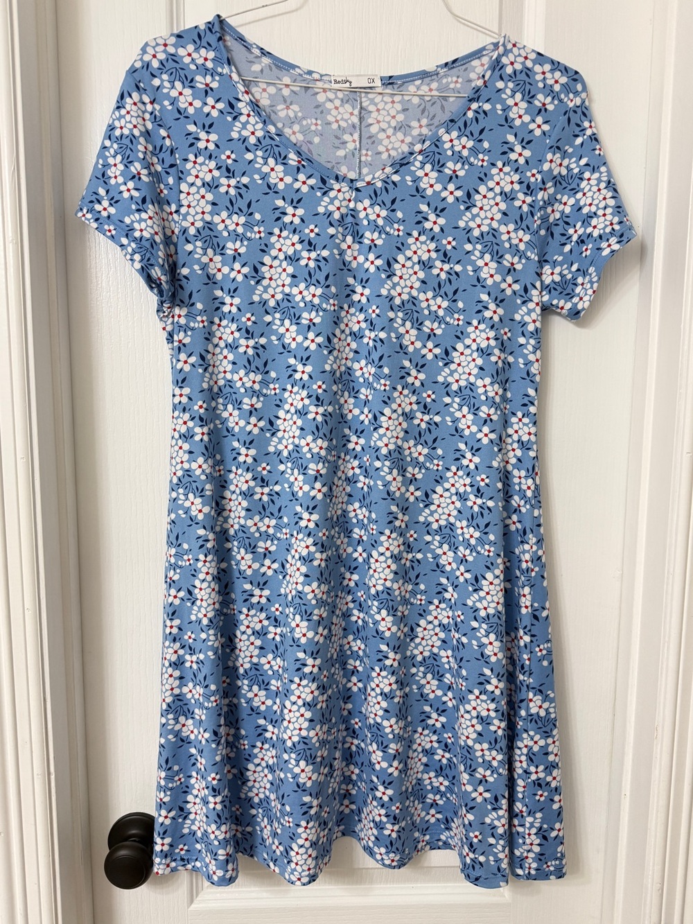 Redsky blue white floral swing short sleeve dress V-neck size 0X